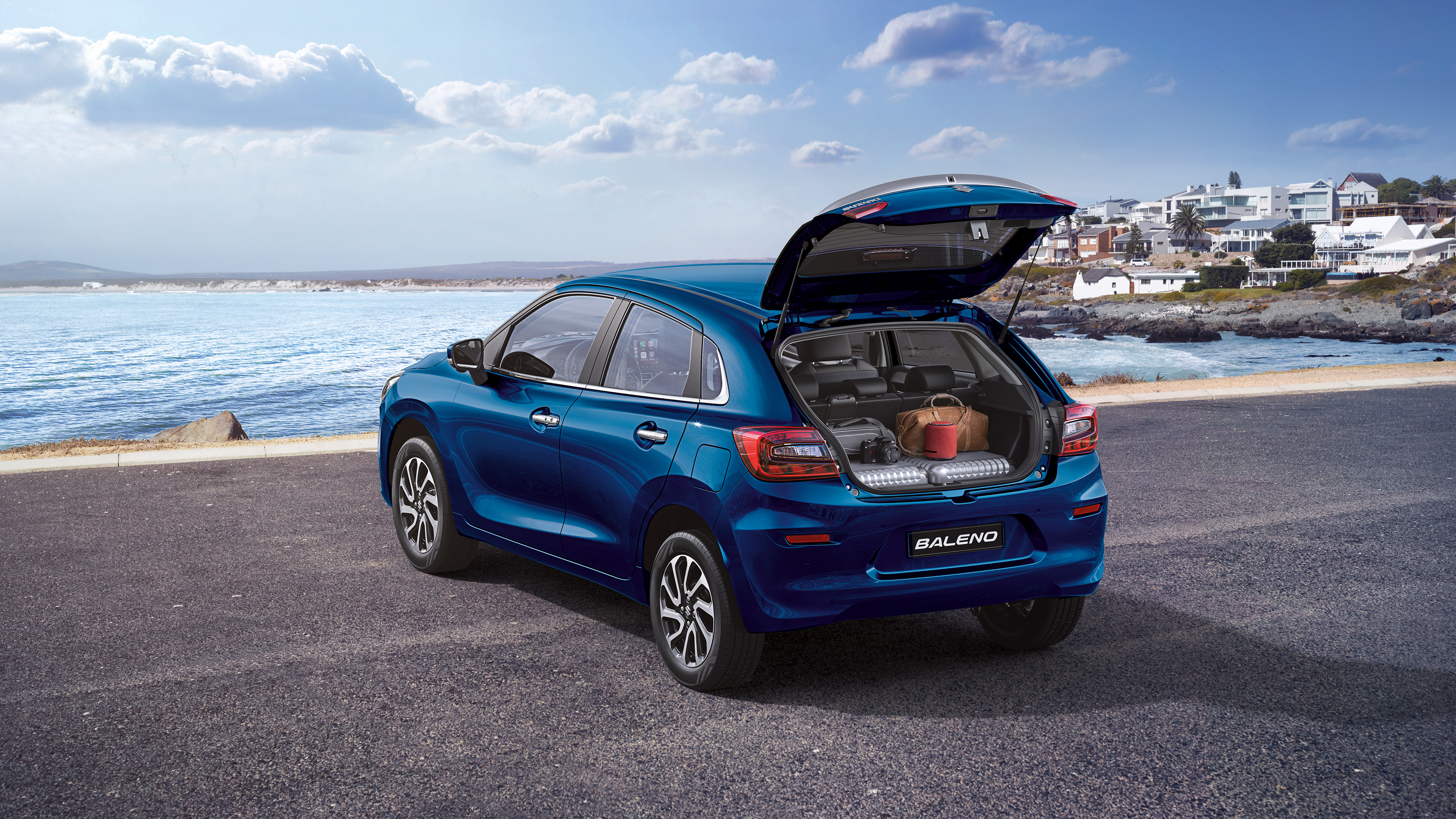 https://www.globalsuzuki.com/automobile/lineup/baleno/img/slide/key_img03.jpg