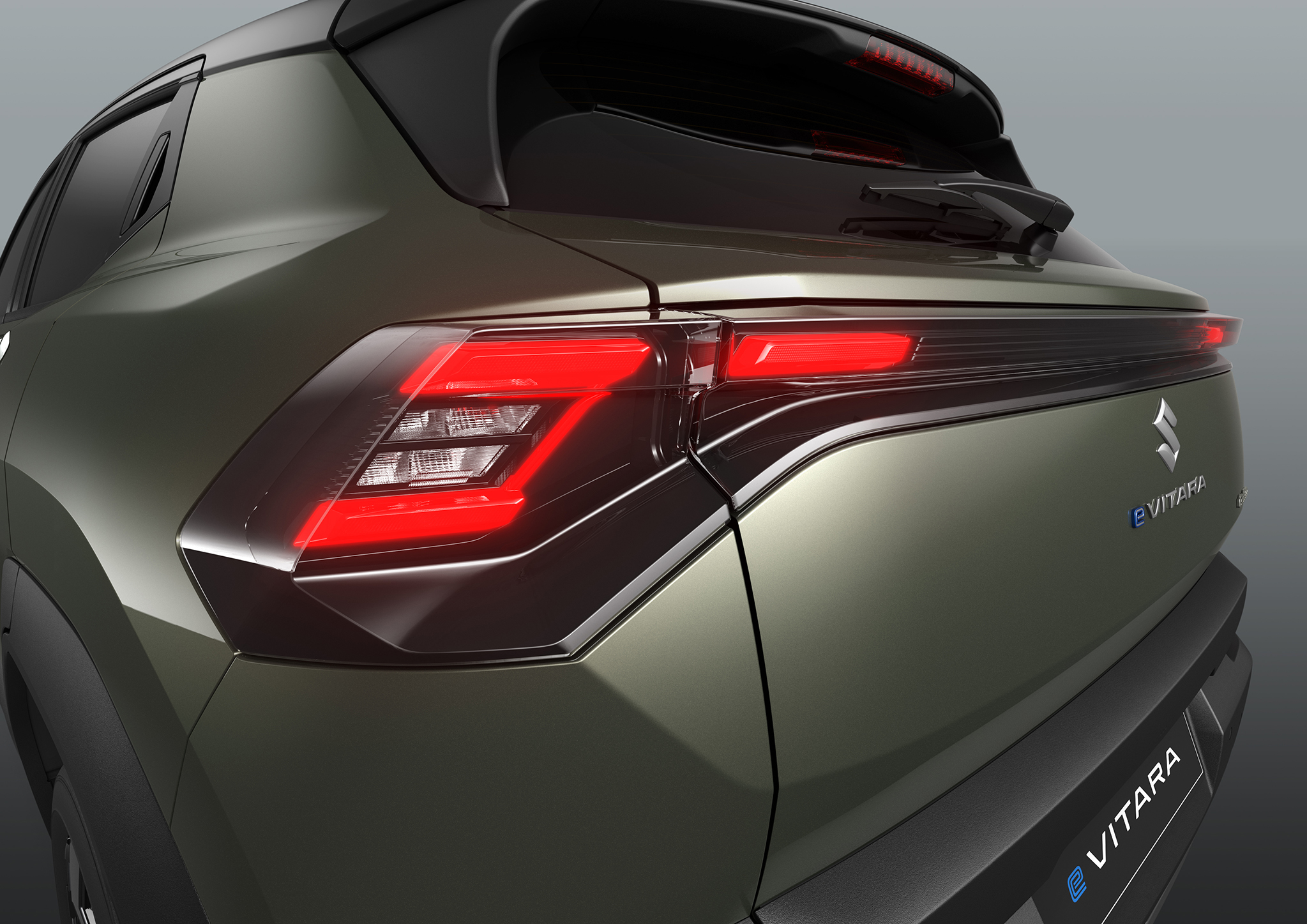 suzuki-e-vitara-rear-taillight-close-up