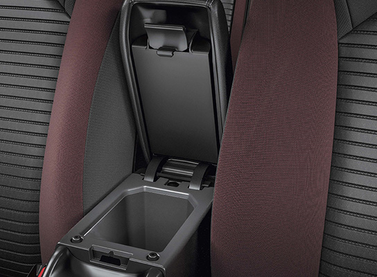Suzuki-Fronx-interior-armrest-storage