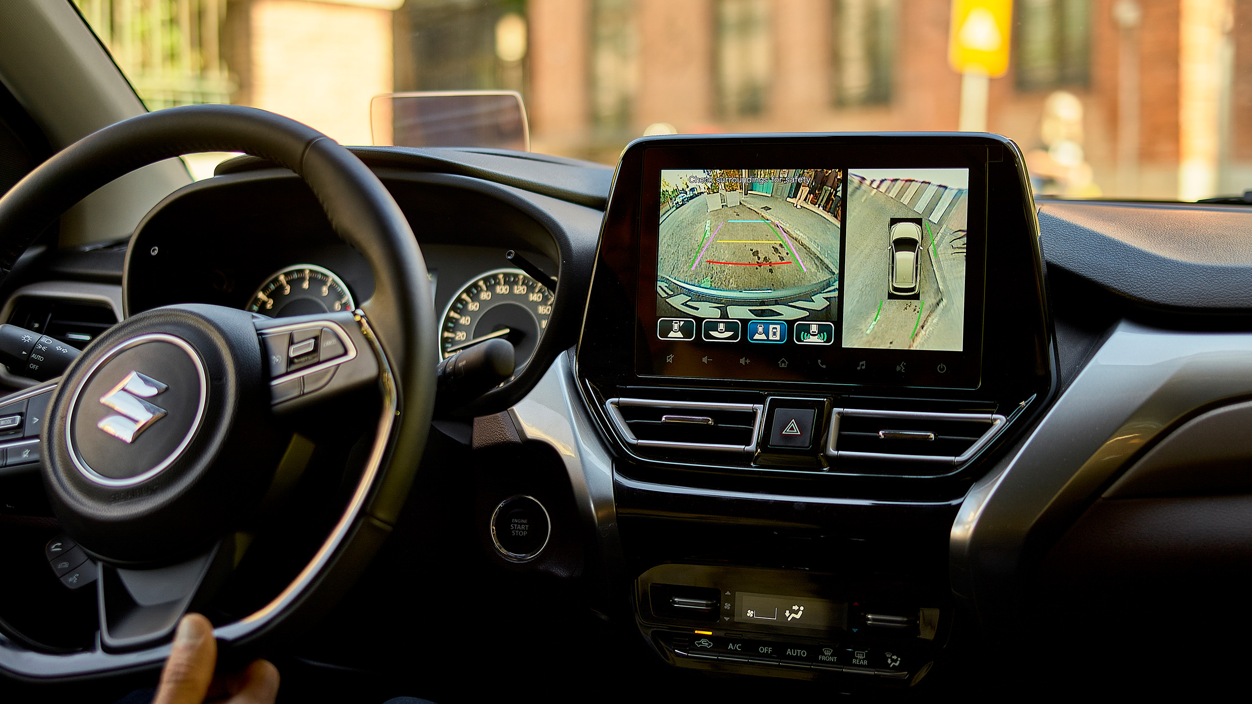 Suzuki-Fronx-interior-display-audio