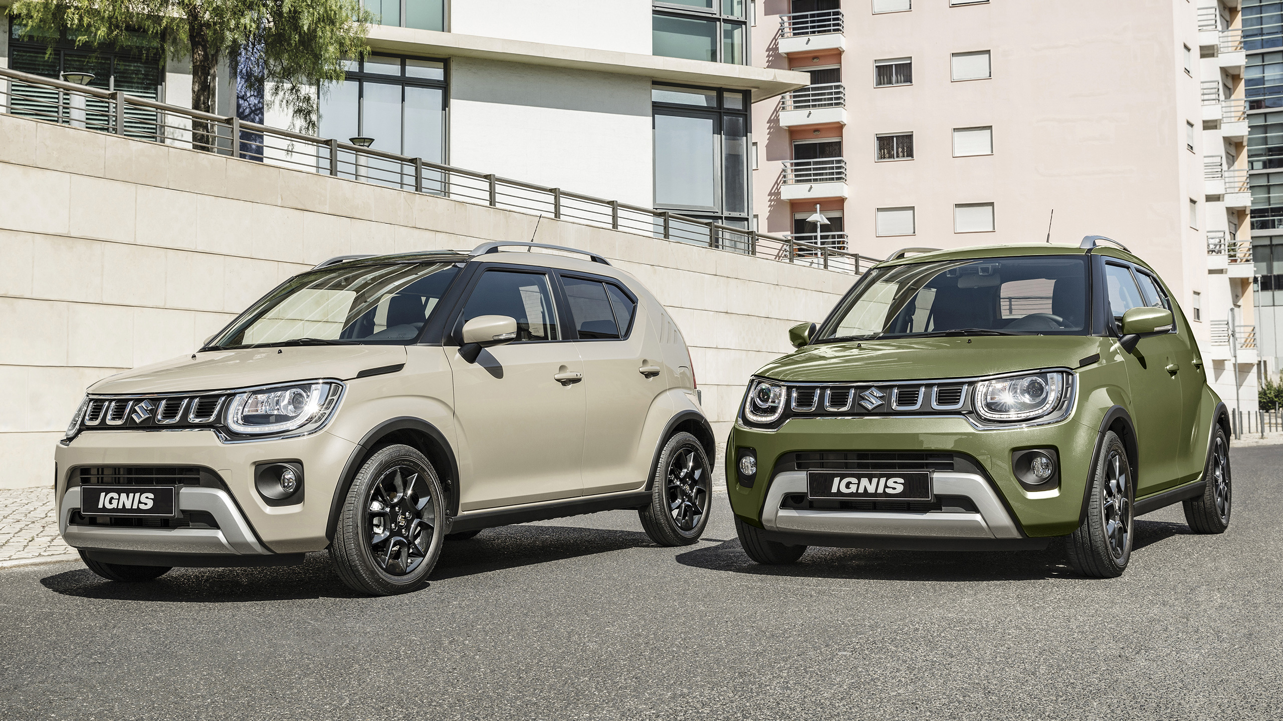 Ivory-and-yellow-Ignis-parked-on-street