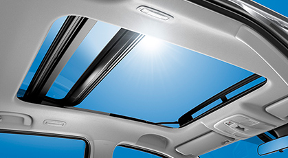 S-CROSS-panoramic-sunroof