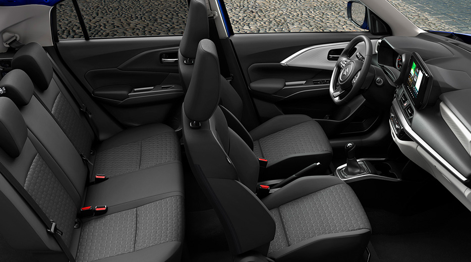 Swift-interior-side-view