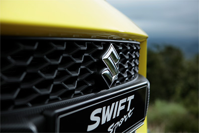 Swift-Sport-front-grill-close-up-from-diagonally-right