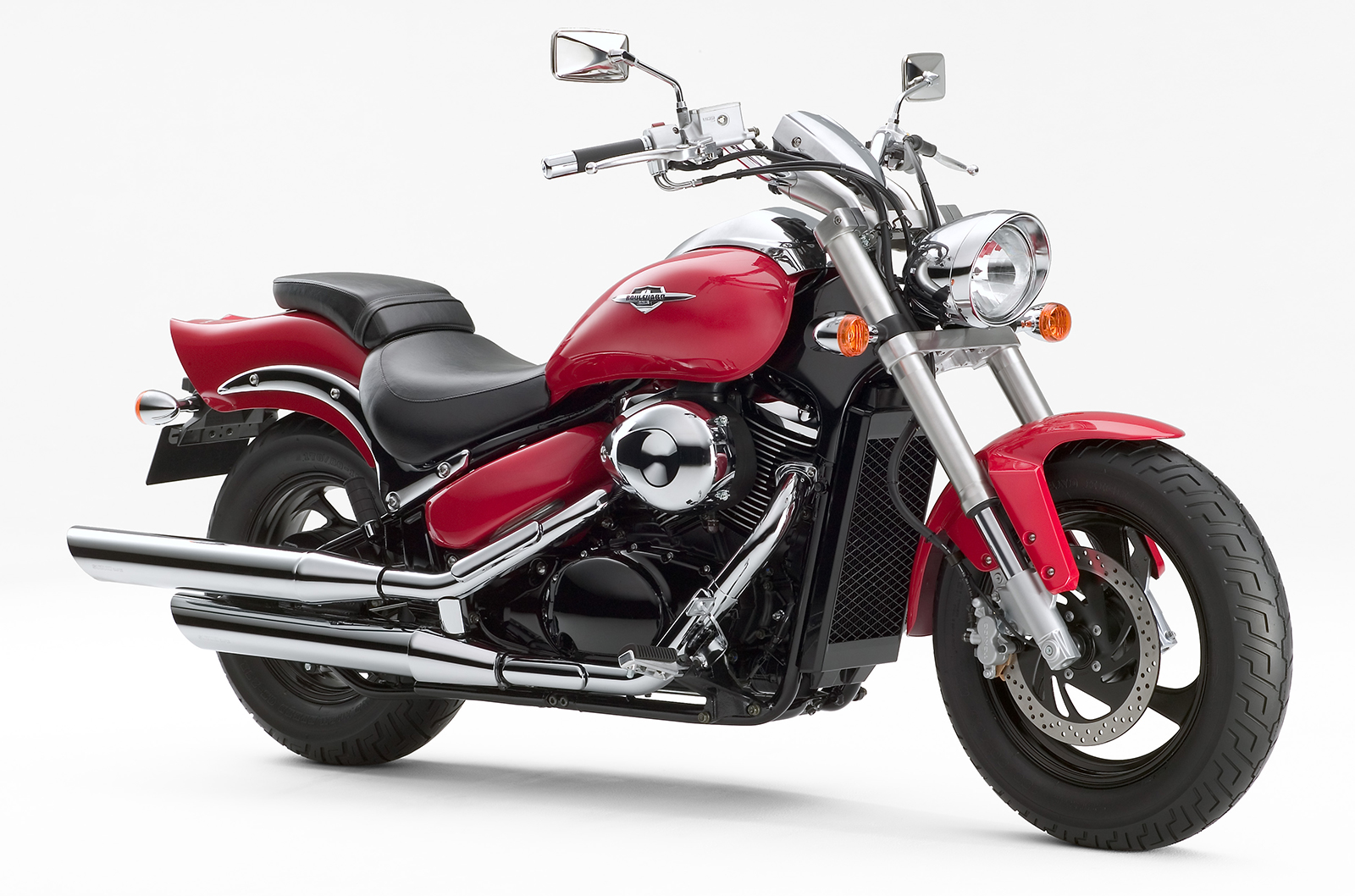 SUZUKI BOULEVARD 400