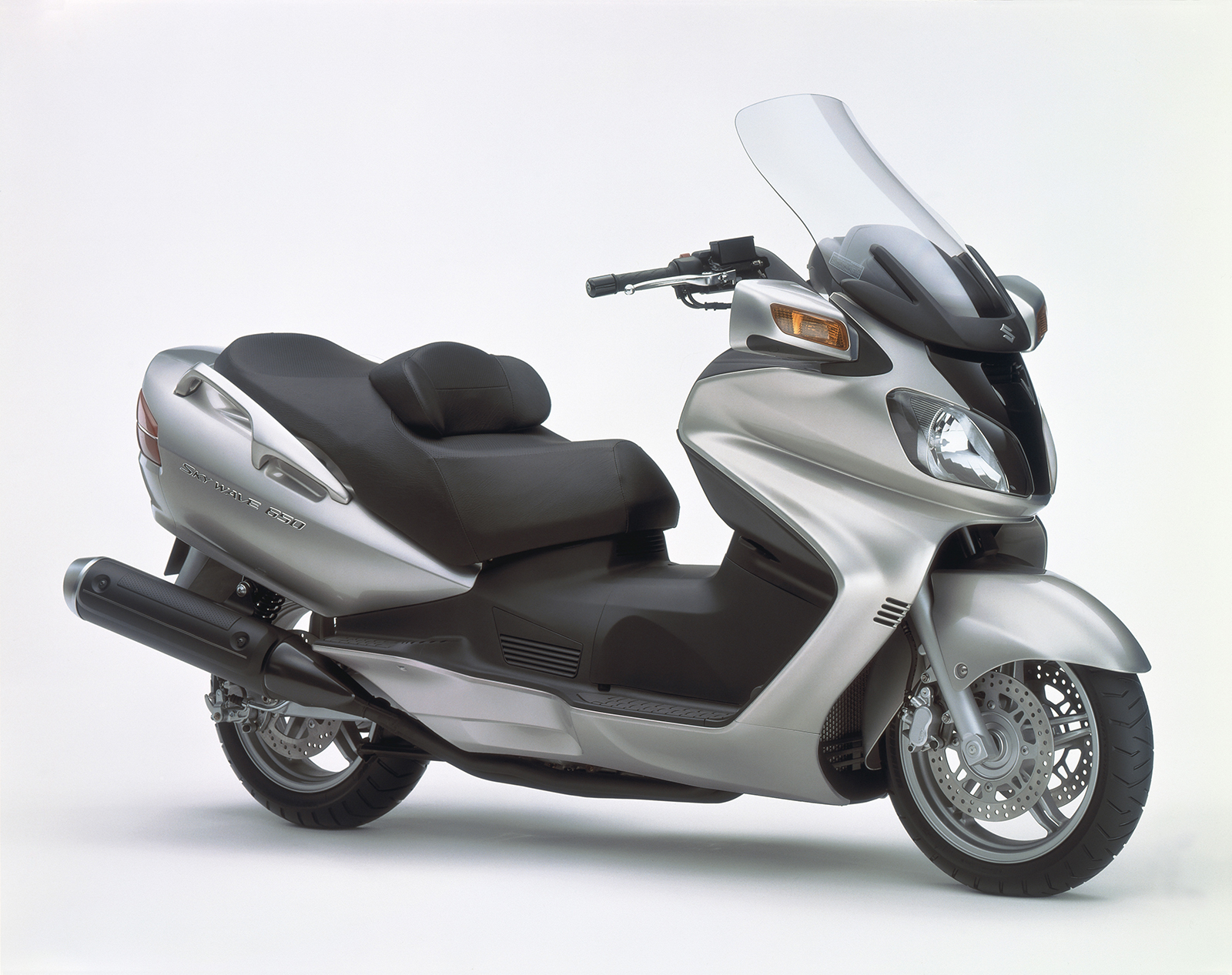 Скутер 650. Suzuki Skywave 650. Skywave 650. Suzuki Skywave. Skywave 2002.