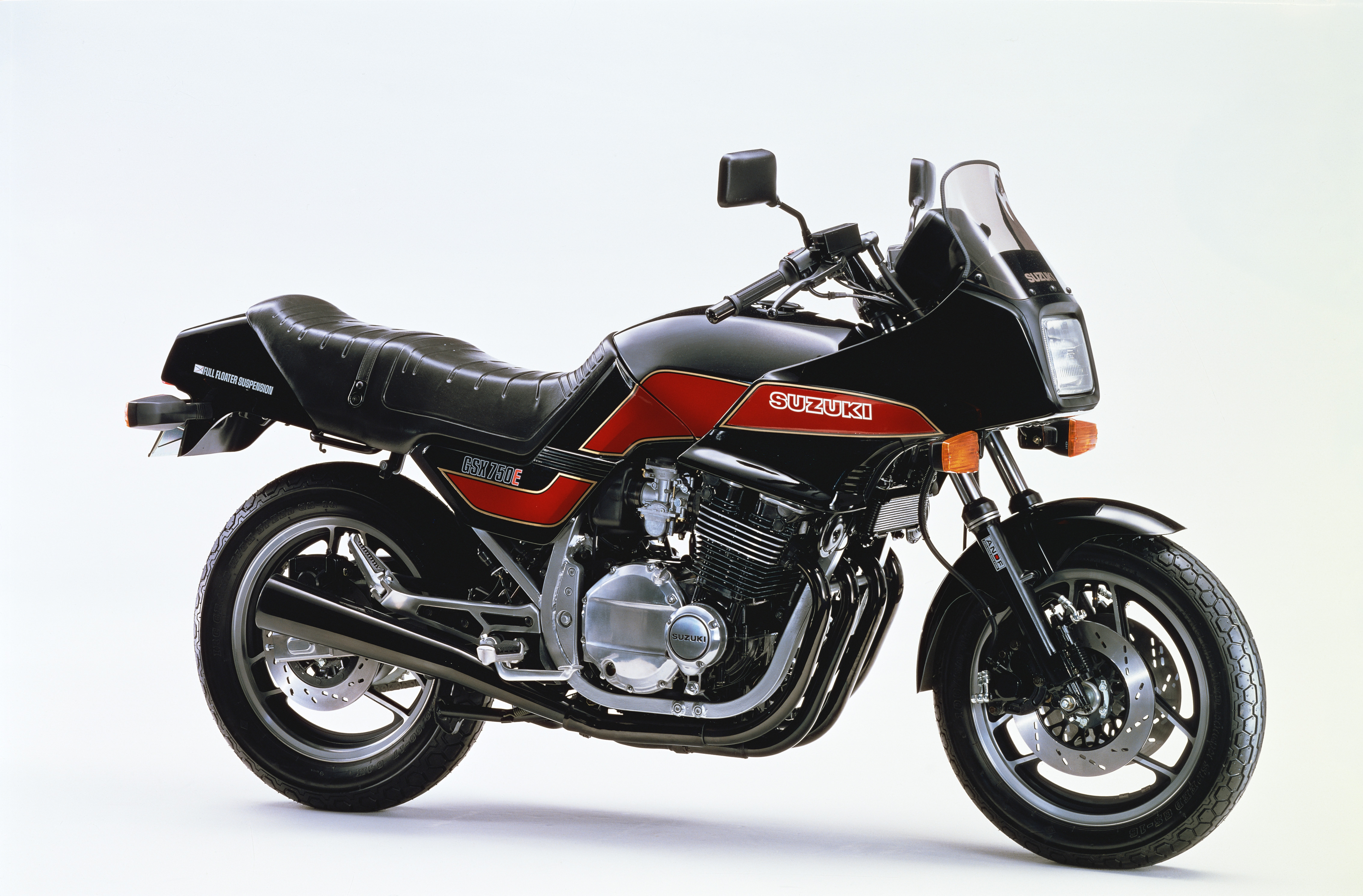 GSX750E