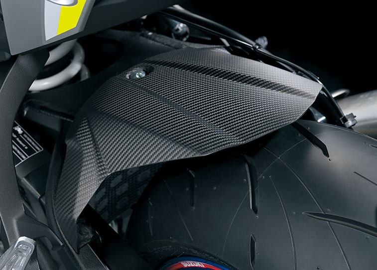 Carbon rear fender